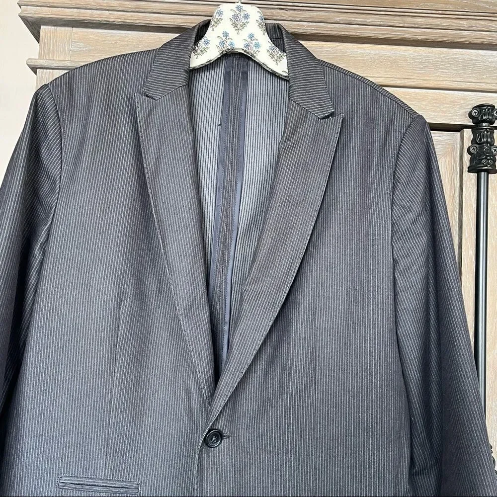 Calvin Klein sports coat blazer size small 38R  dark grey